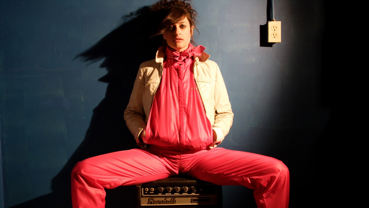 Peaches — Photo