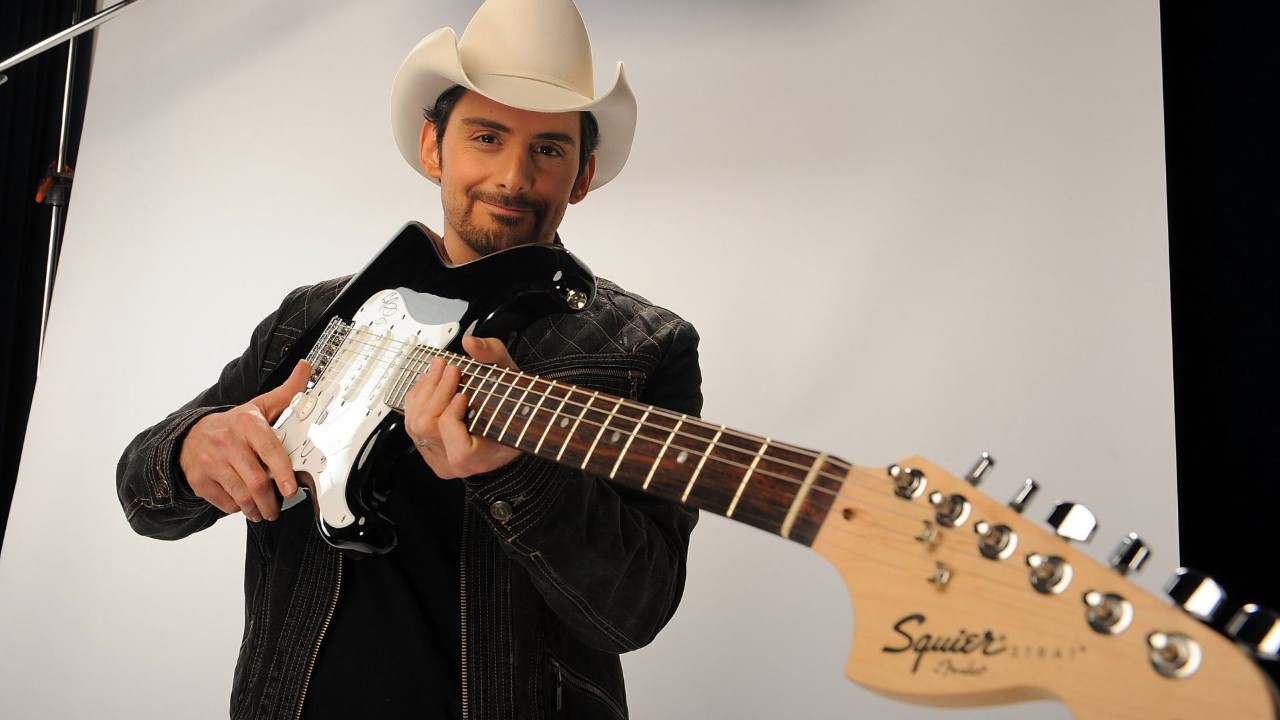 Header Banner Brad Paisley
