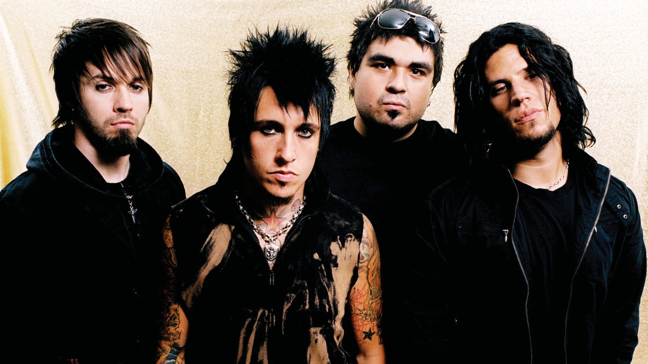 Header Banner Papa Roach
