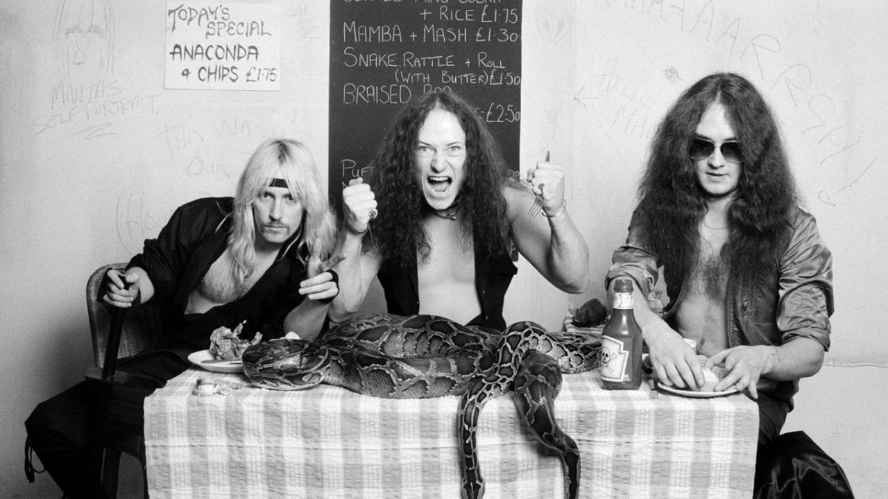 Venom — Photo