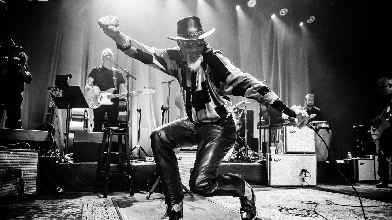 Robert Finley — Photo