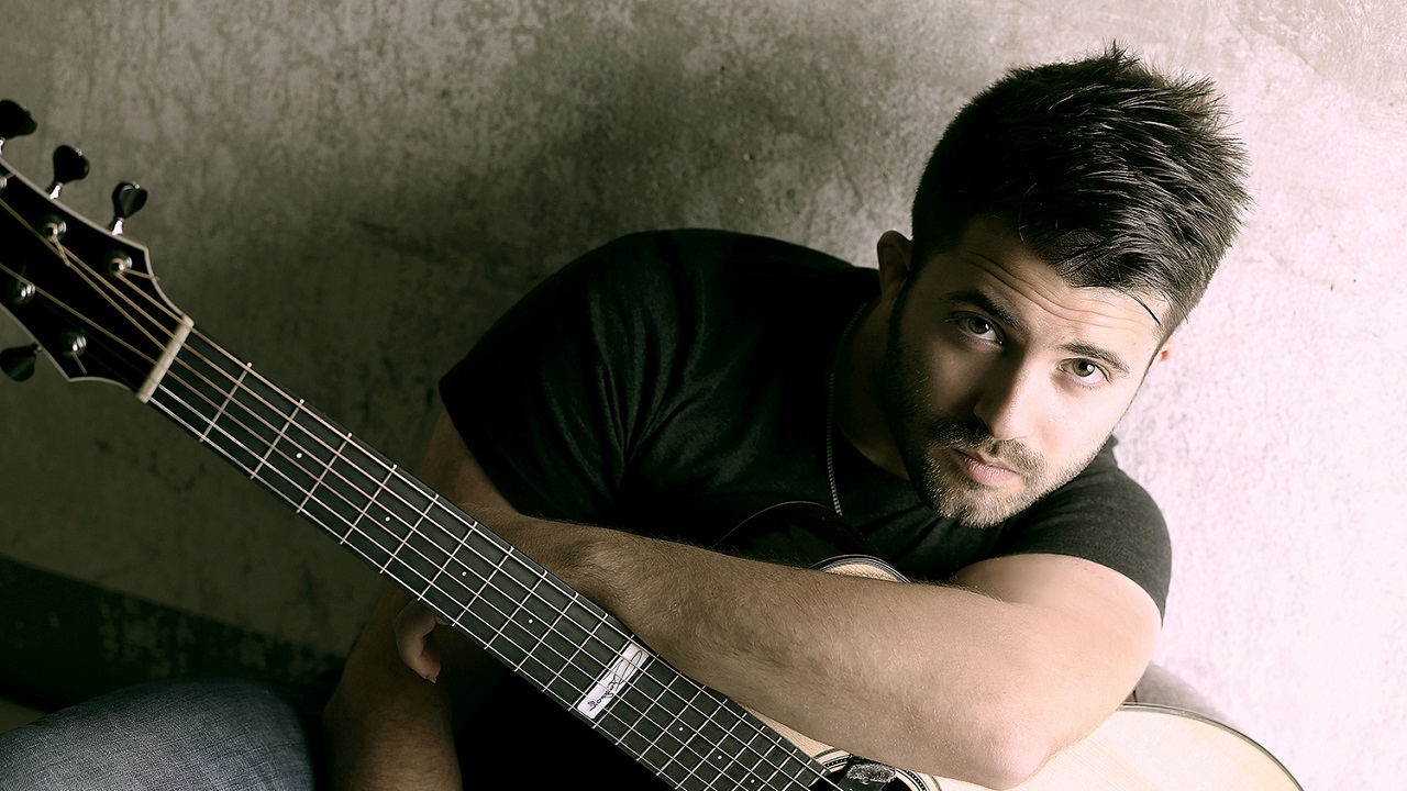 Luca Stricagnoli — Photo · promo