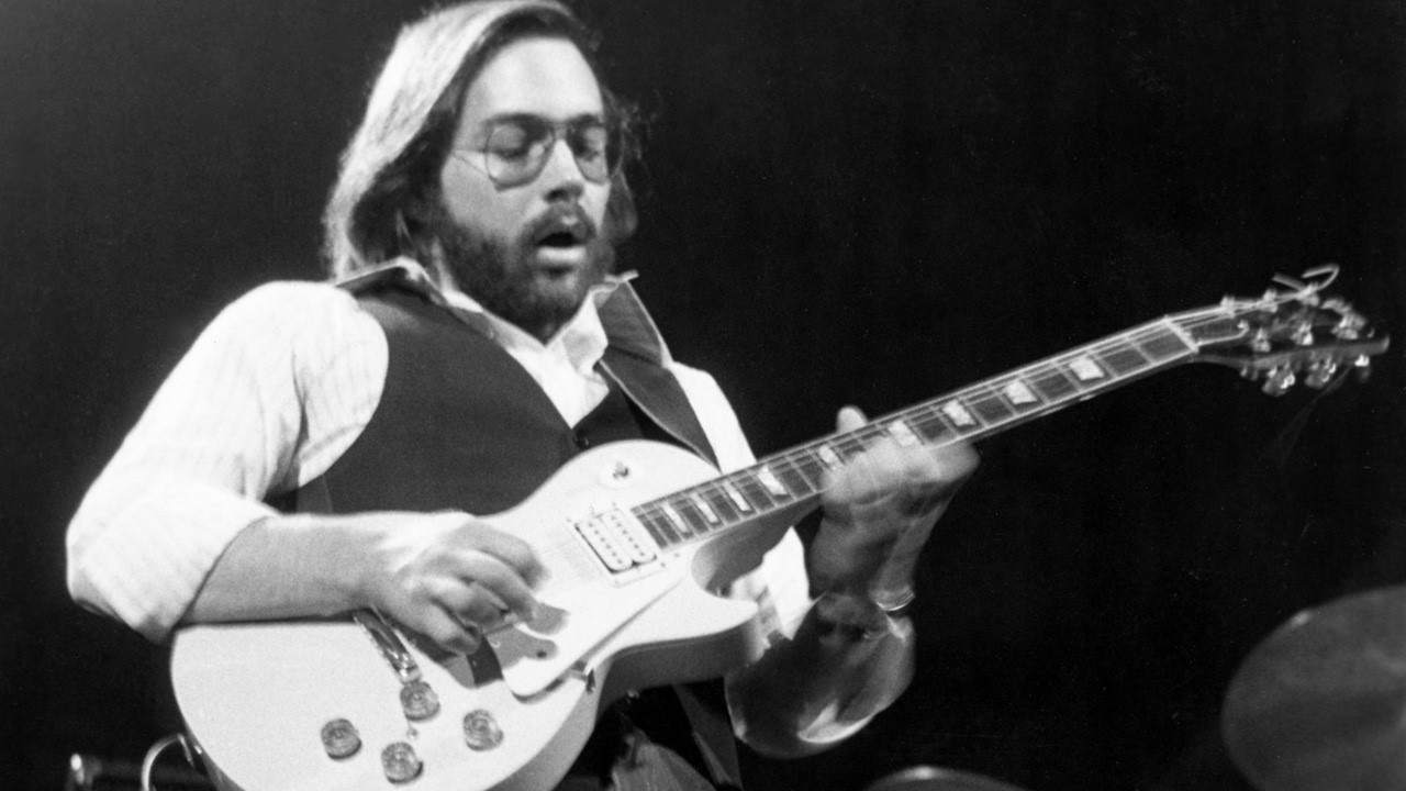 Al Di Meola — Photo