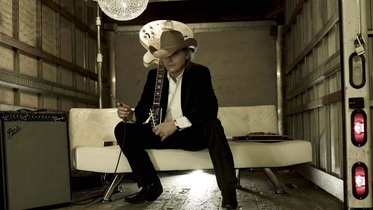 Header Banner Dwight Yoakam
