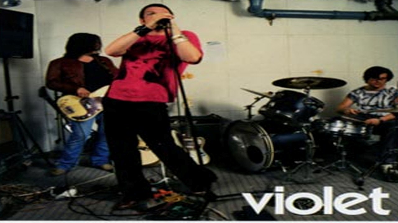 Violet — Photo