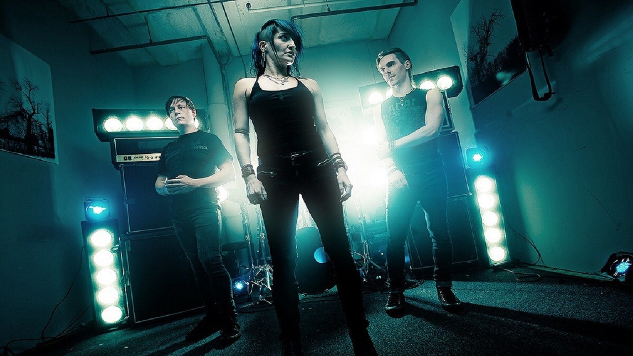 InAeona — Photo