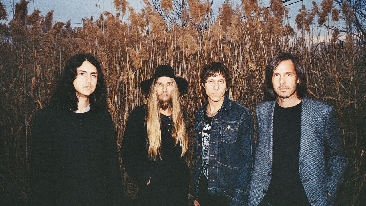 Dead Heavens — Photo