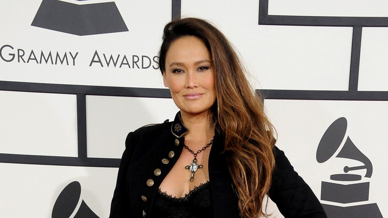 Tia Carrere — Photo