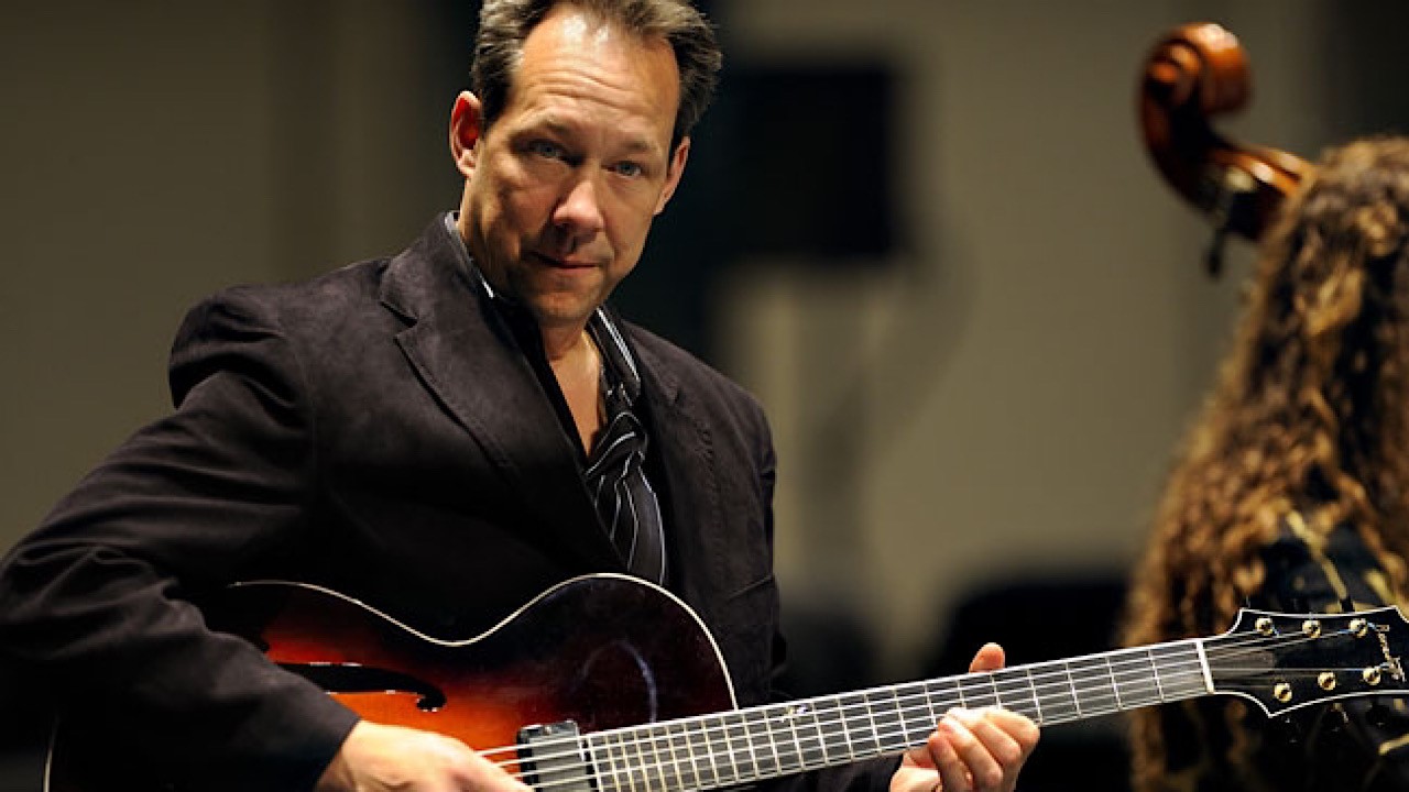 Barry Greene