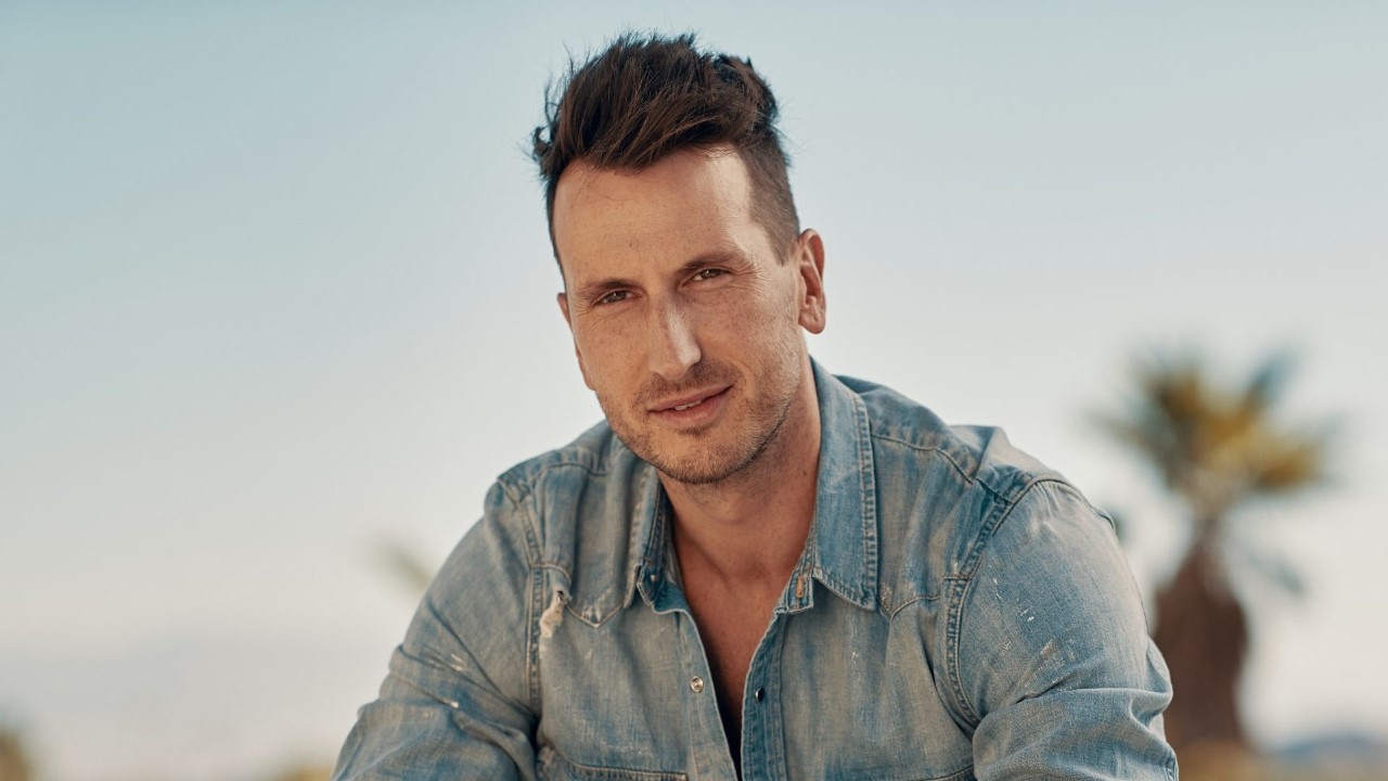 Russell Dickerson — Photo