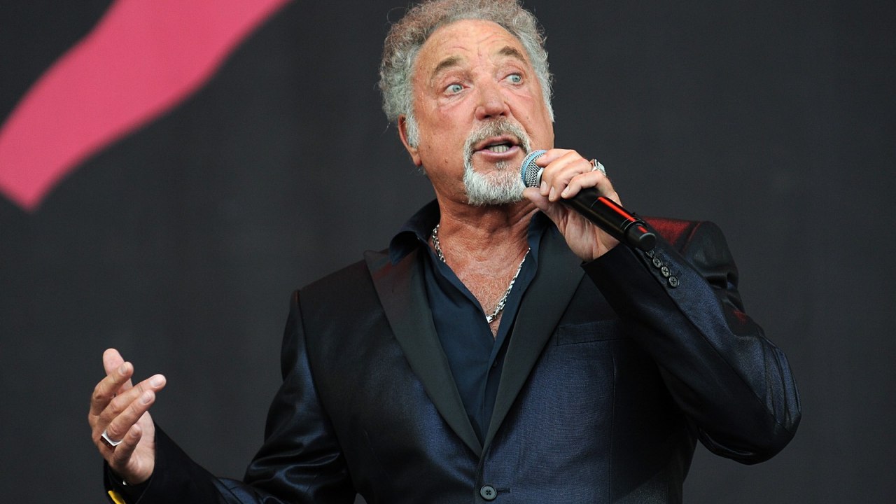 Tom Jones — Photo