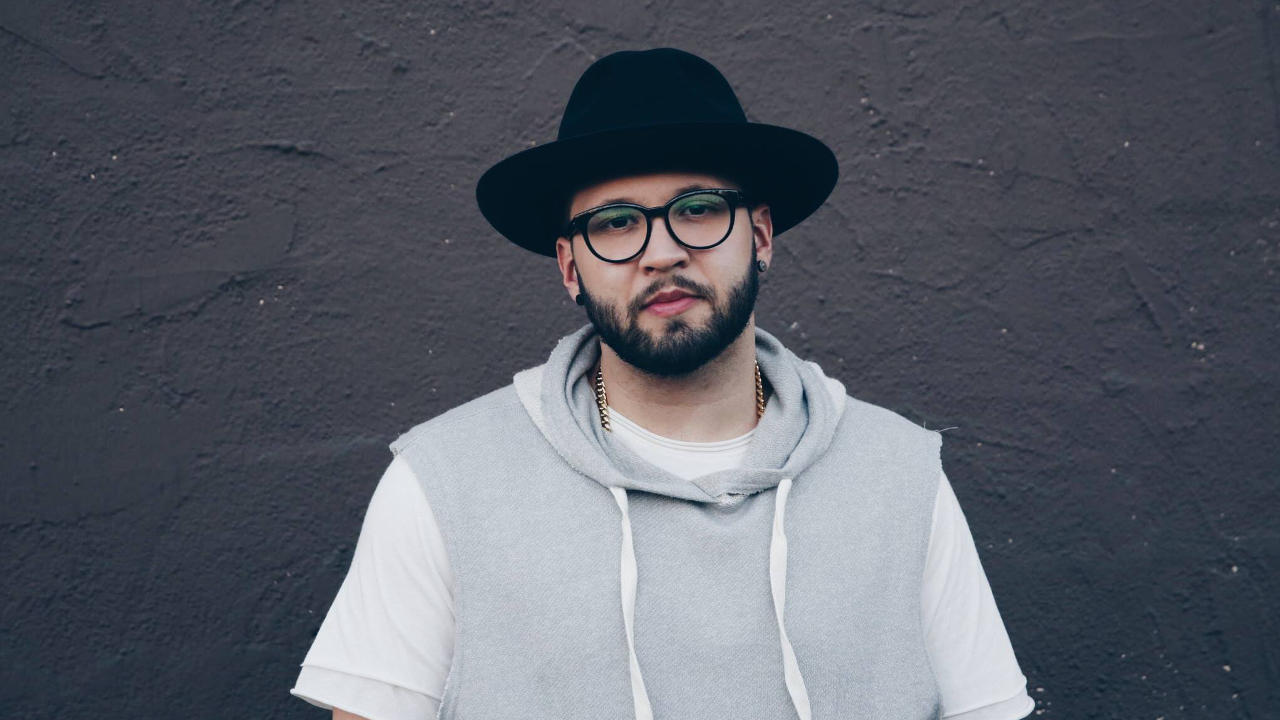 Header Banner Andy Mineo