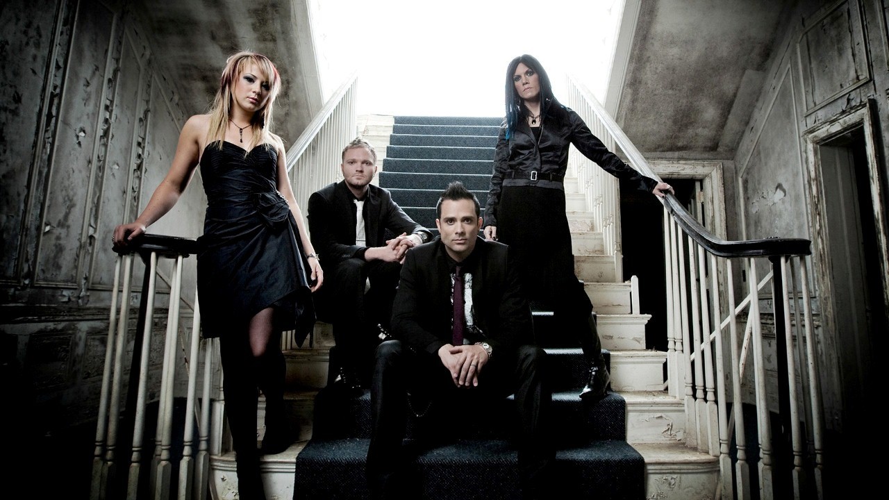 Skillet — Photo