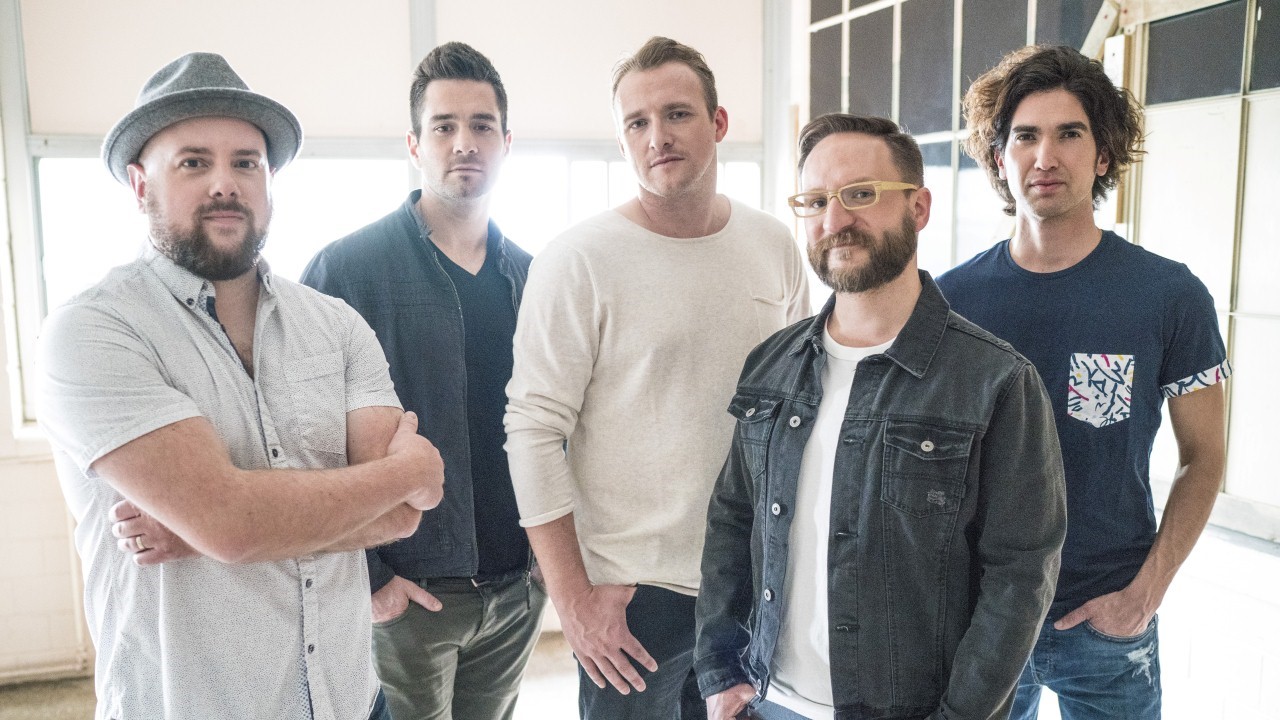 Header Banner Sanctus Real