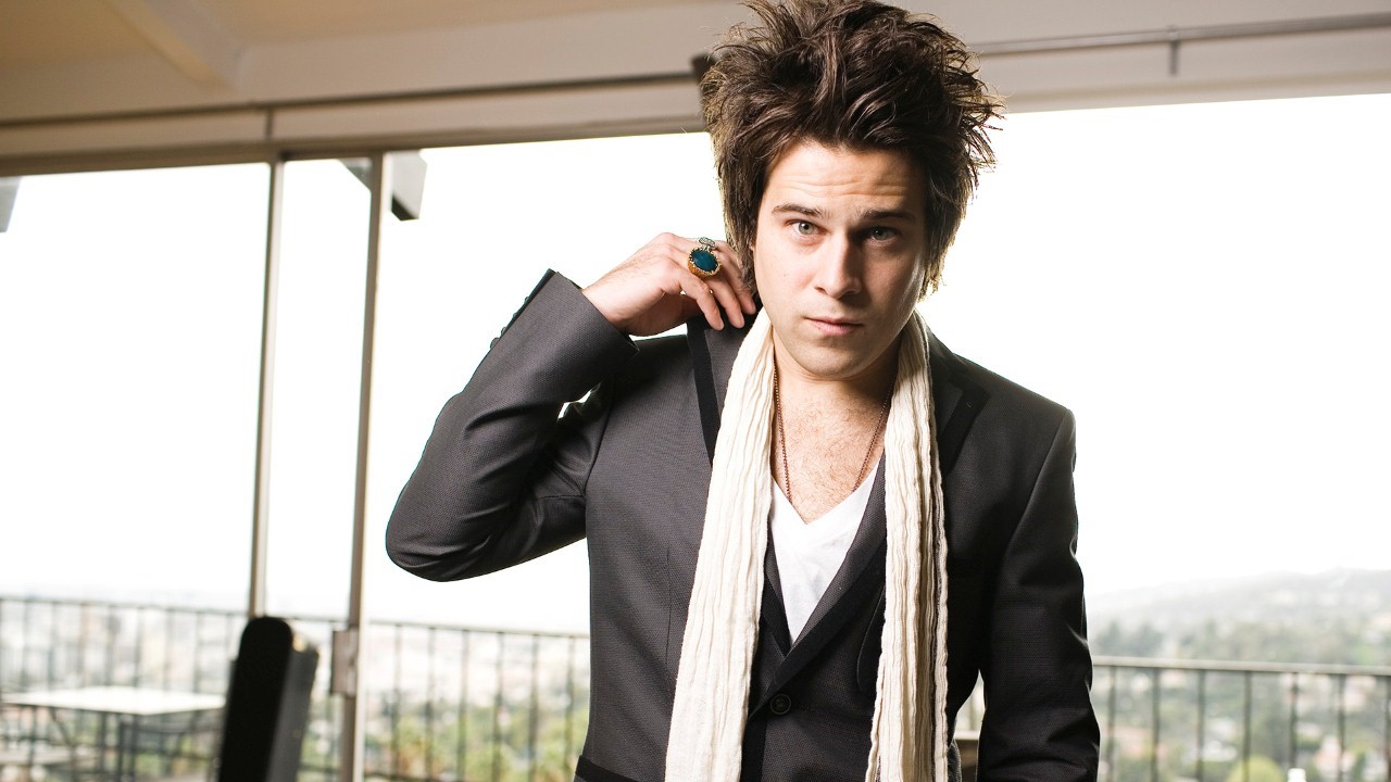 Header Banner Ryan Cabrera