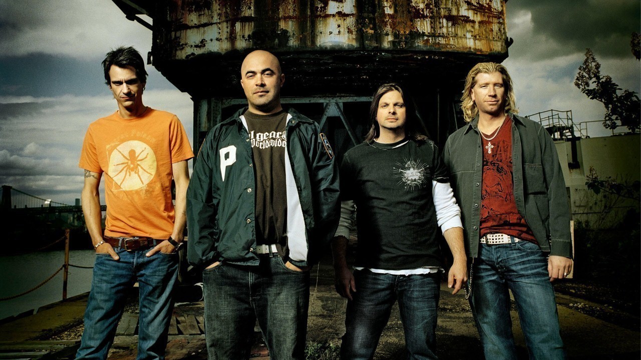 Header Banner Staind