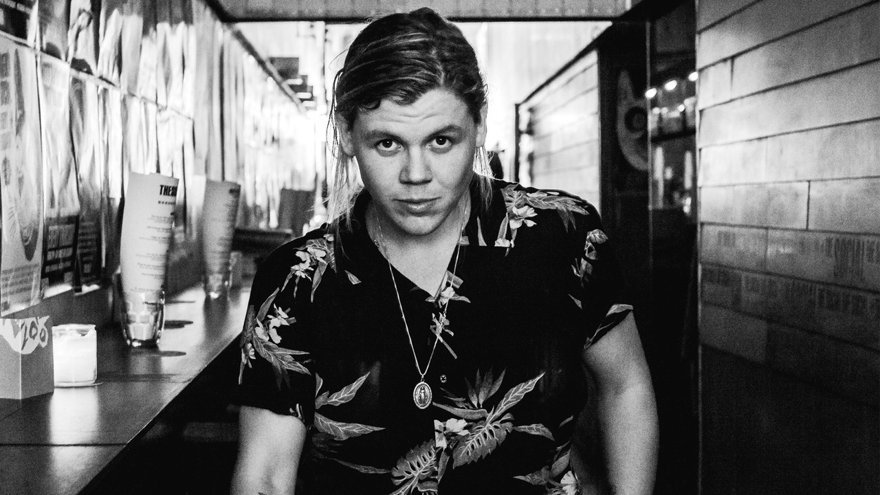 Conrad Sewell — Photo