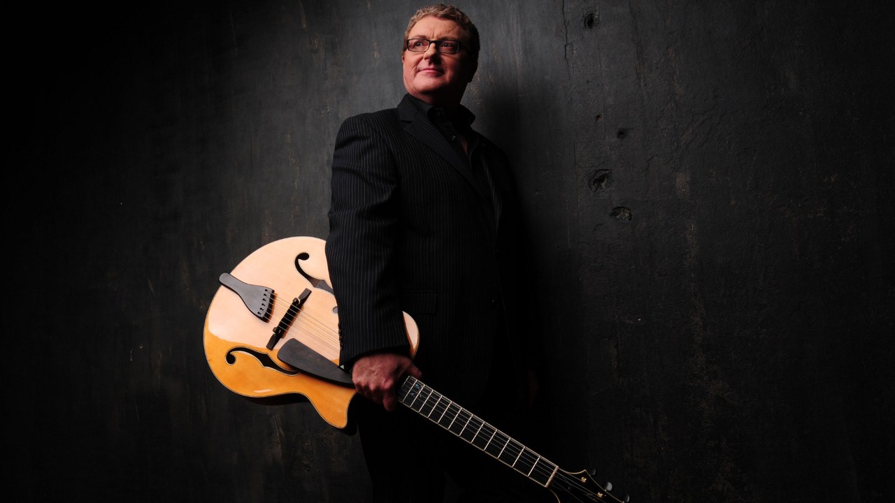 Martin Taylor — Photo
