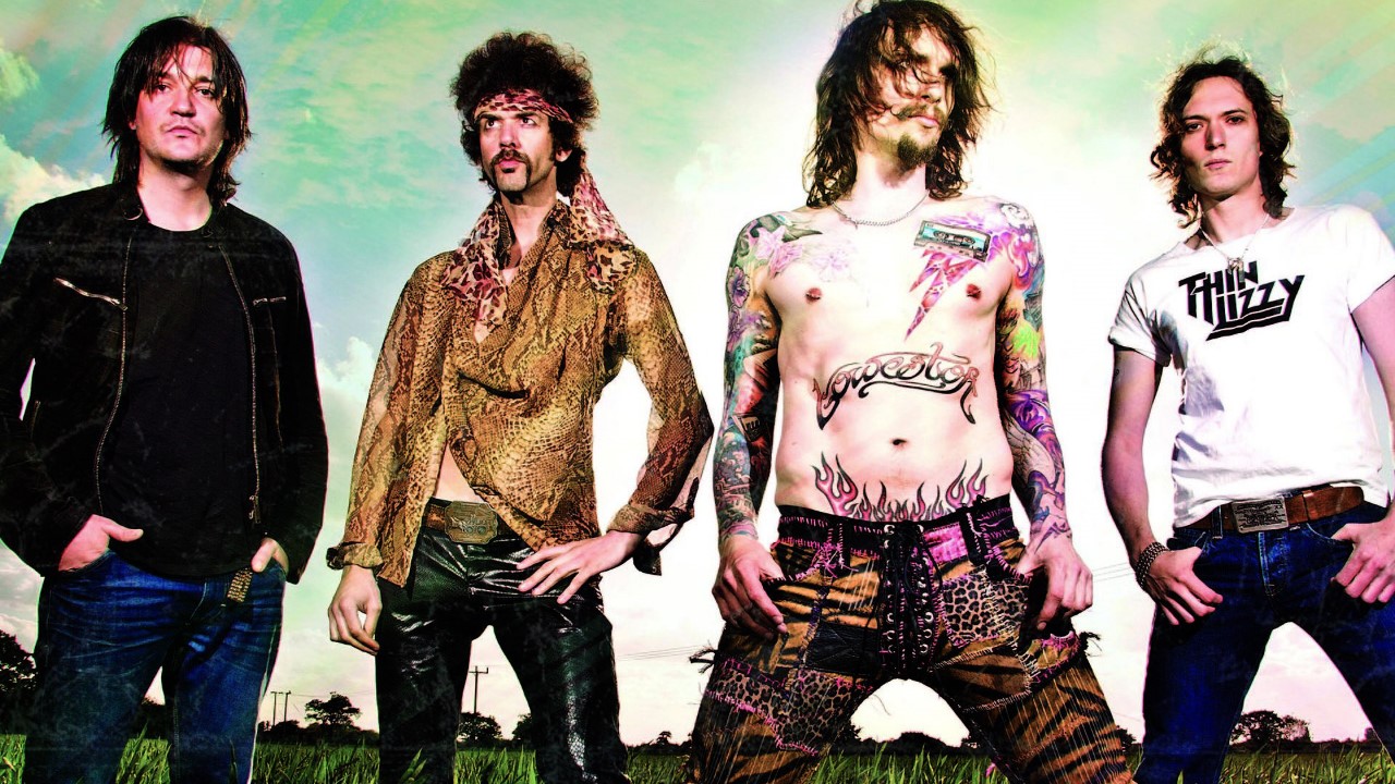 Header Banner The Darkness