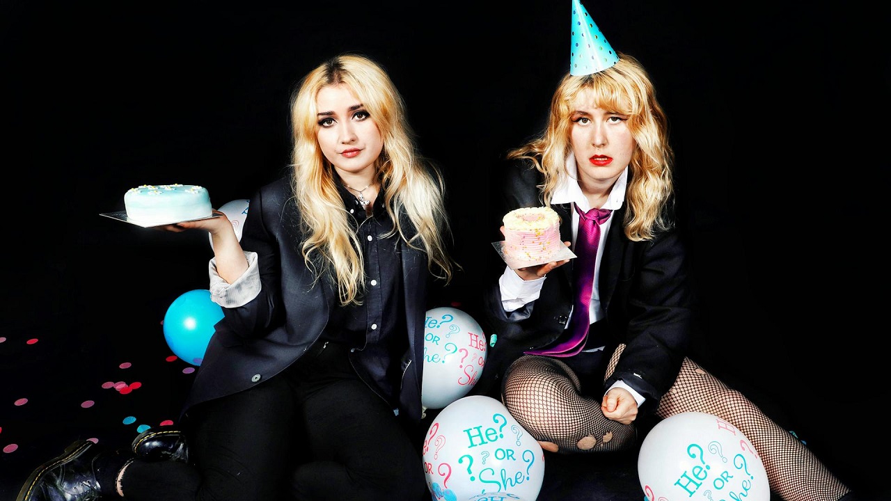 Lambrini Girls — Photo