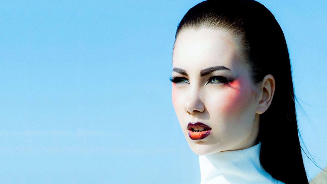 Queen of Hearts — Photo