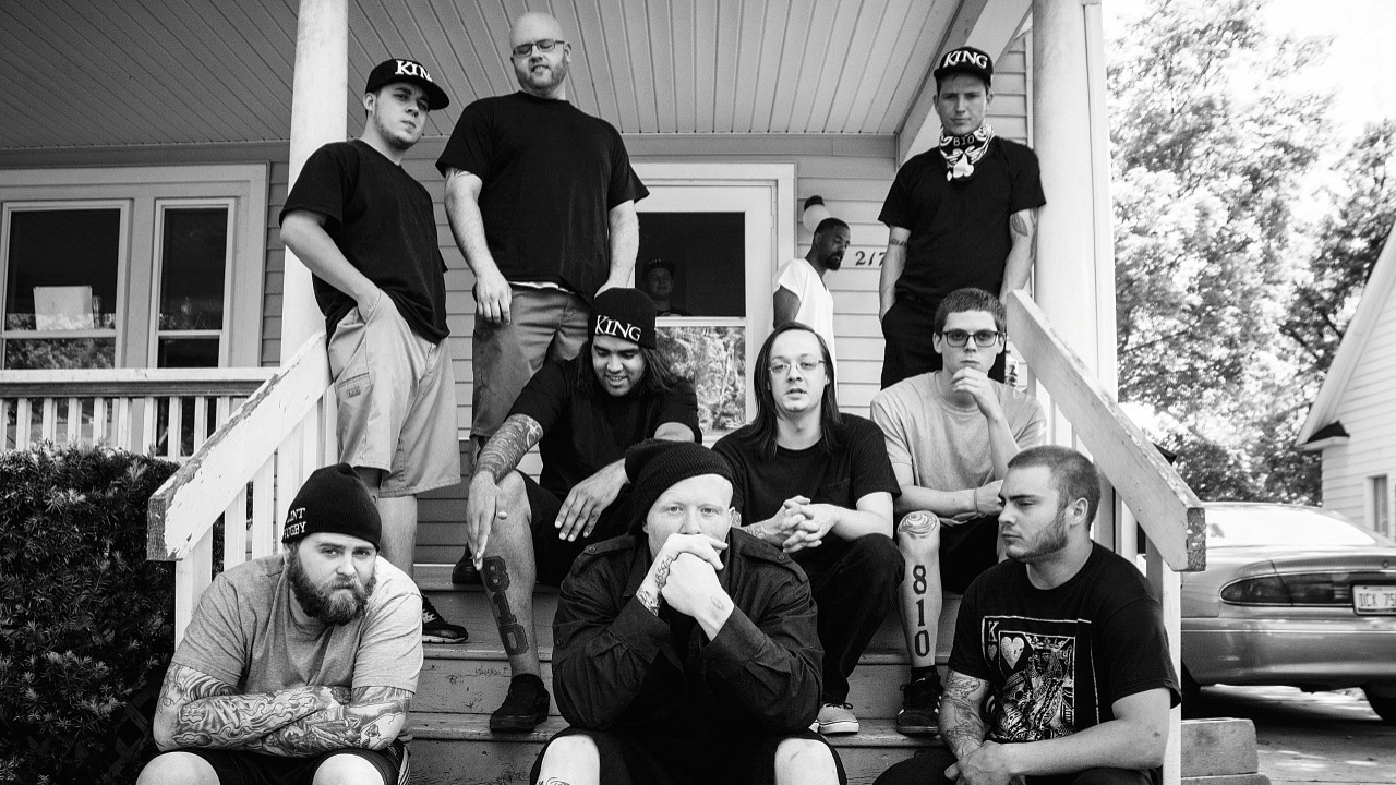 King 810 — Photo