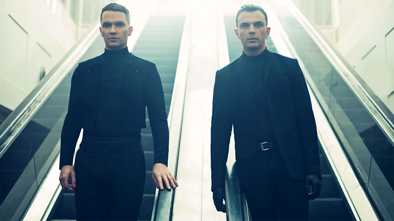 Hurts — Photo