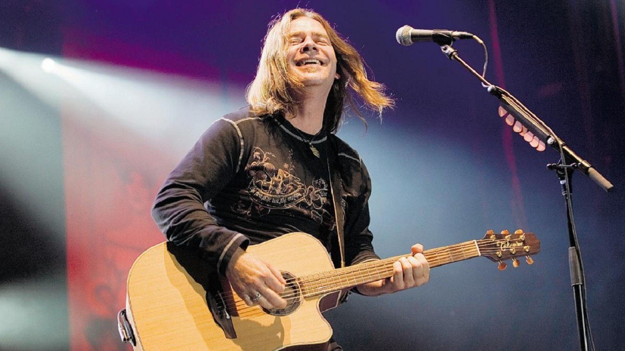 Alan Doyle — Photo