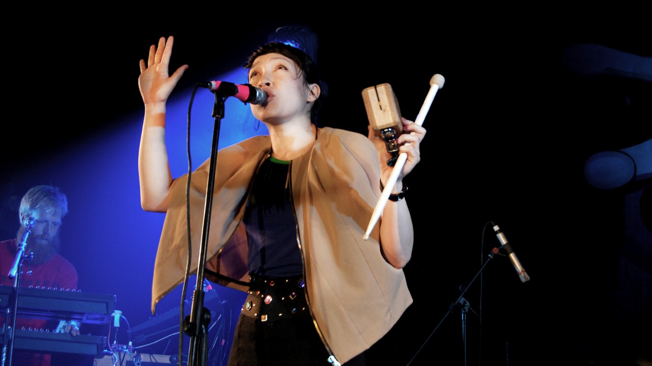 Little Dragon — Photo