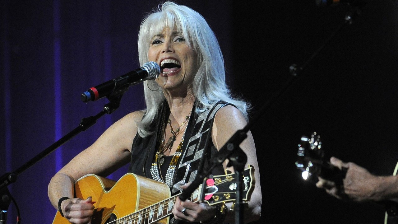 Emmylou Harris — Photo