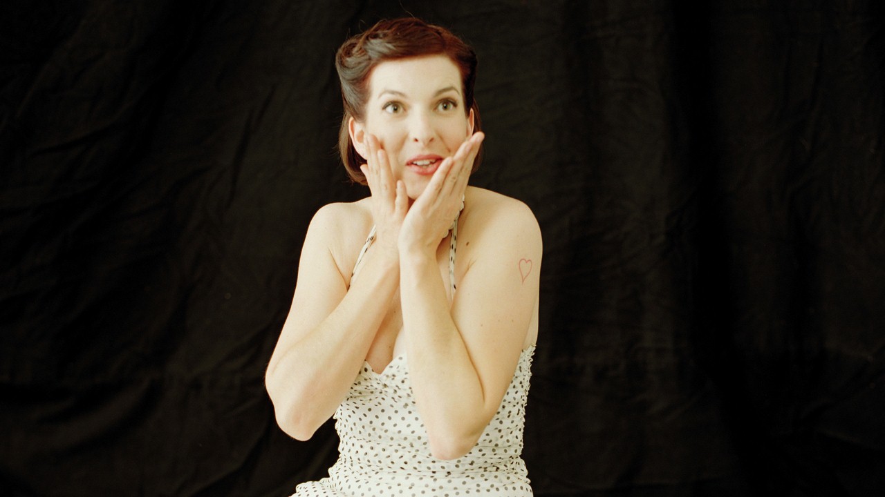 Rosie Thomas — Photo