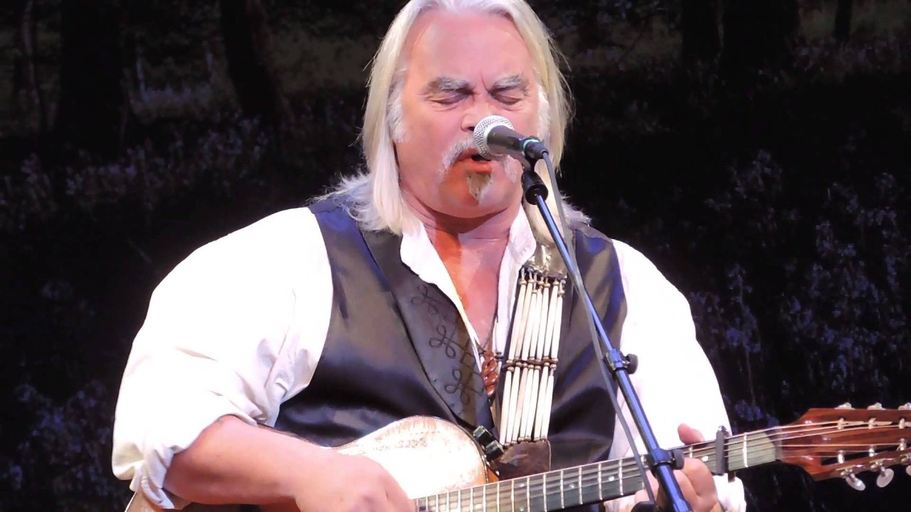 Header Banner Hal Ketchum