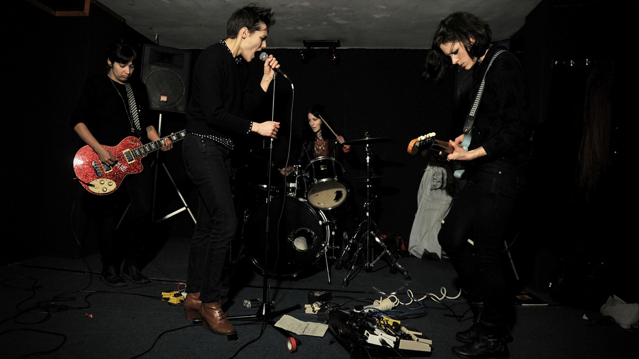 Savages — Photo
