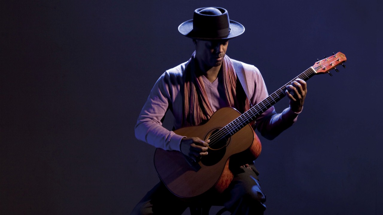 Eric Bibb — Photo · live_stage