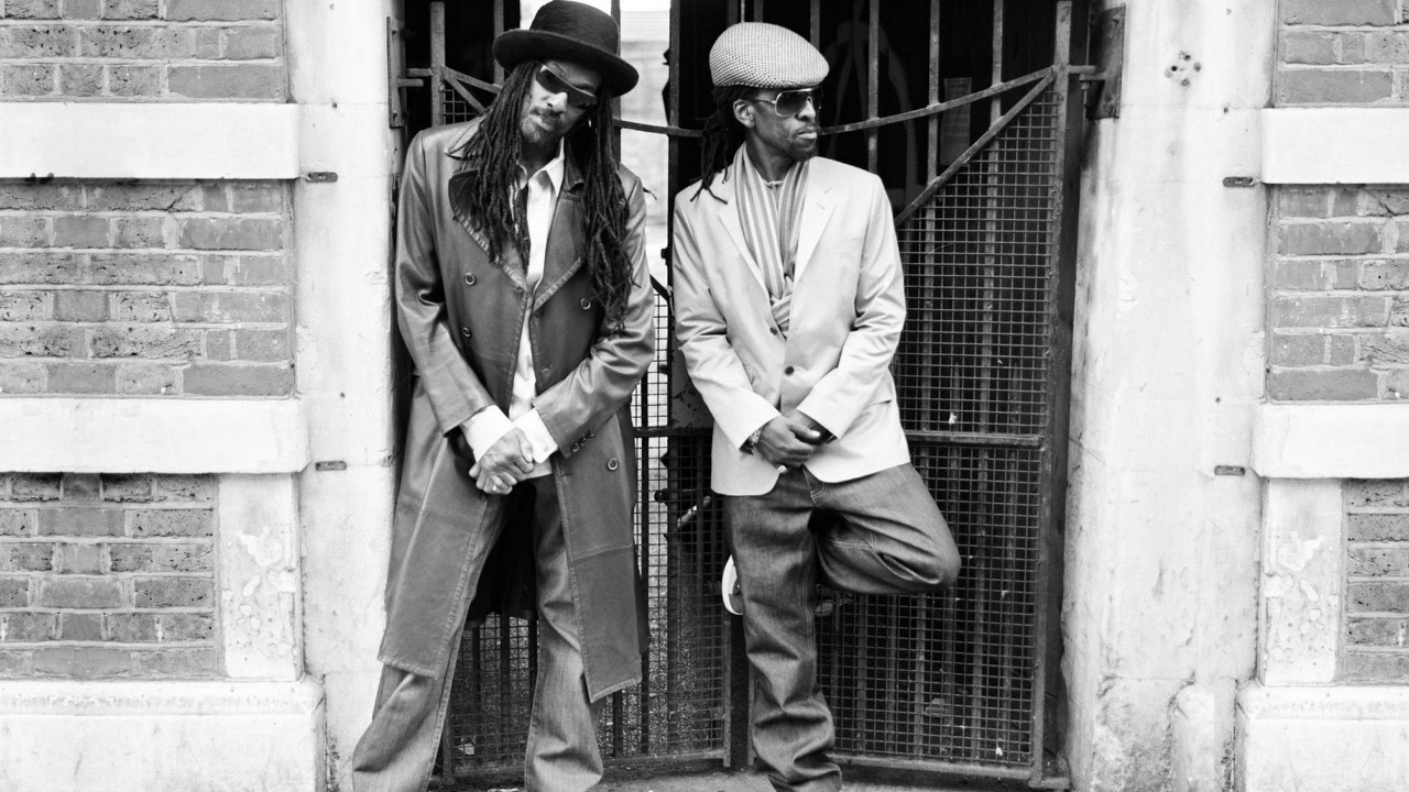 Aswad — Photo