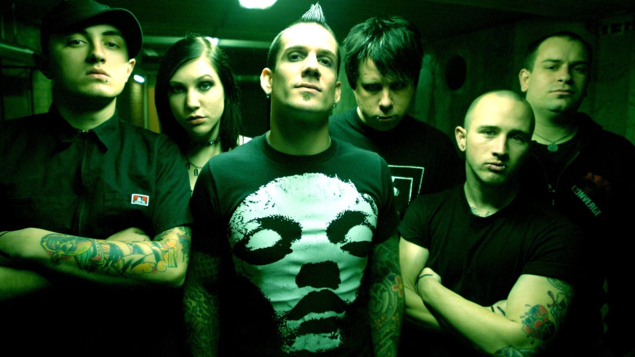 Bleeding Through — Photo · promo