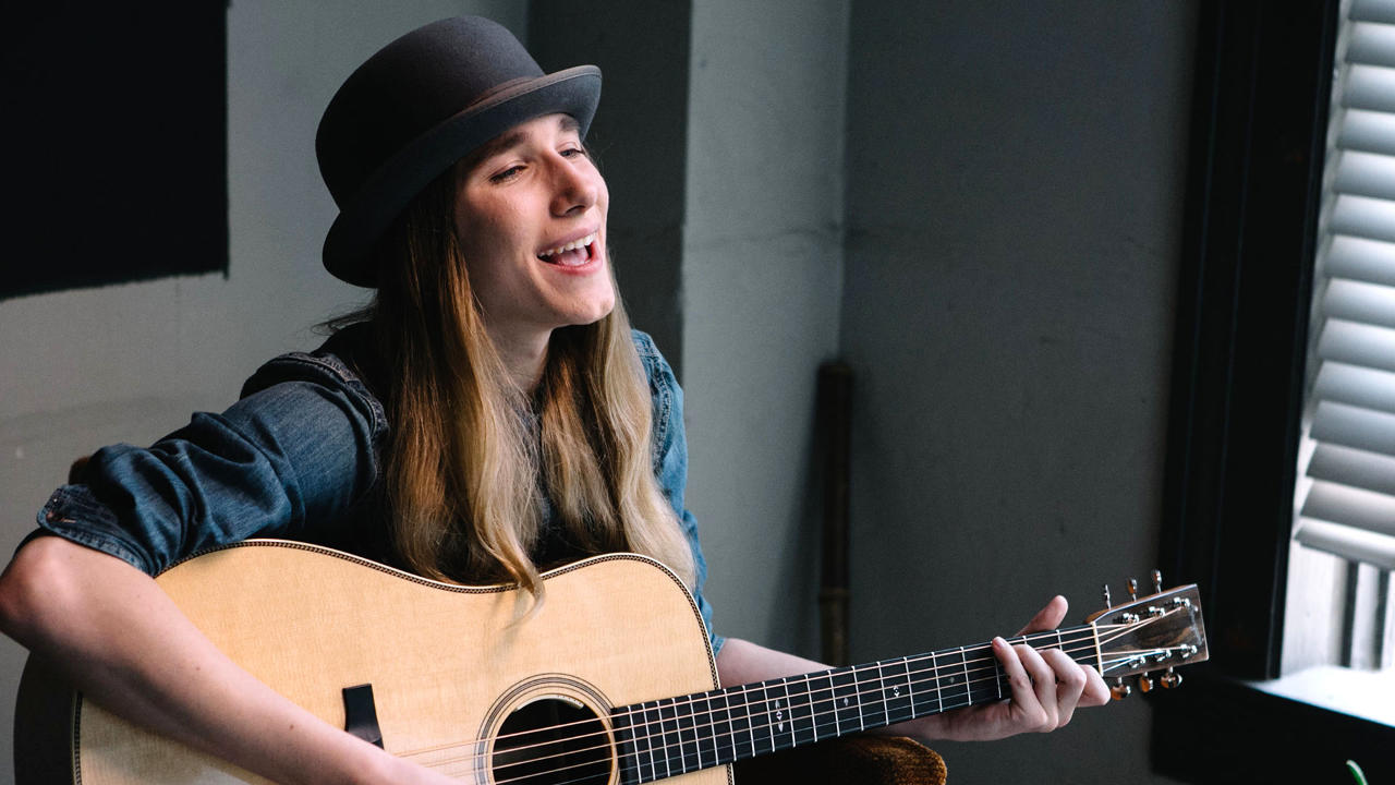 Sawyer Fredericks — Photo