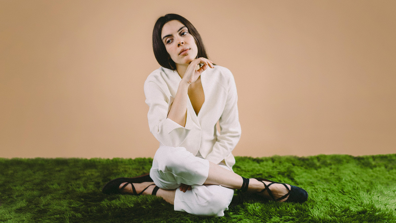 Julie Byrne — Photo