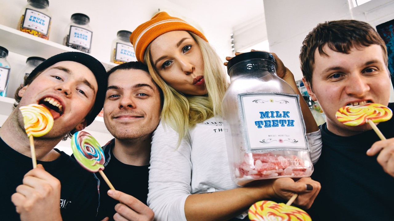 Milk Teeth — Photo
