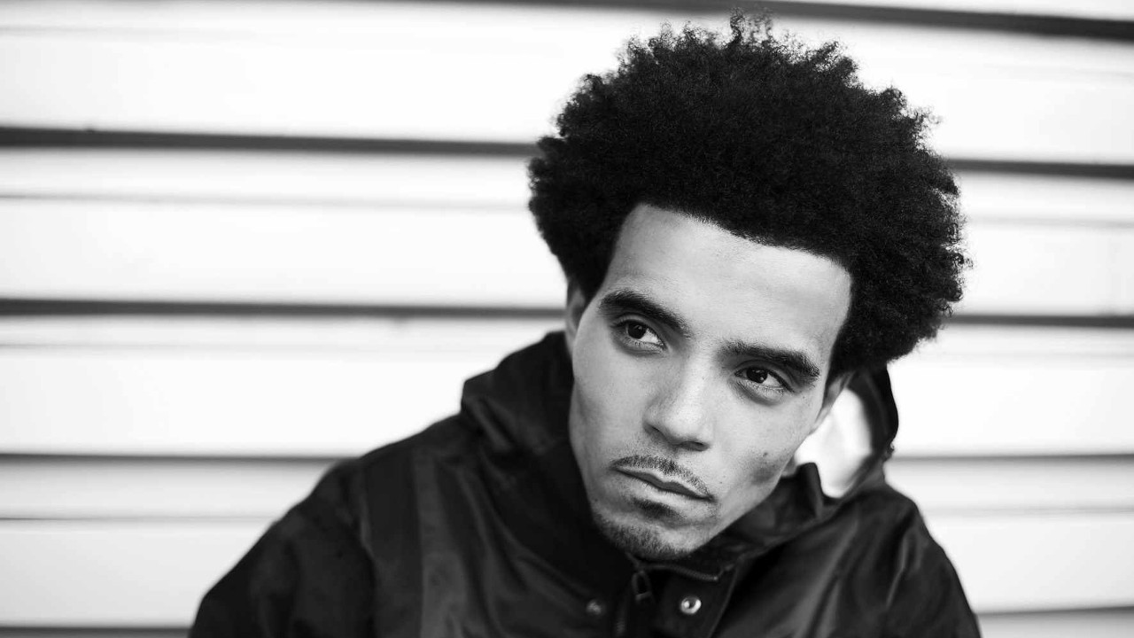 Akala — Photo