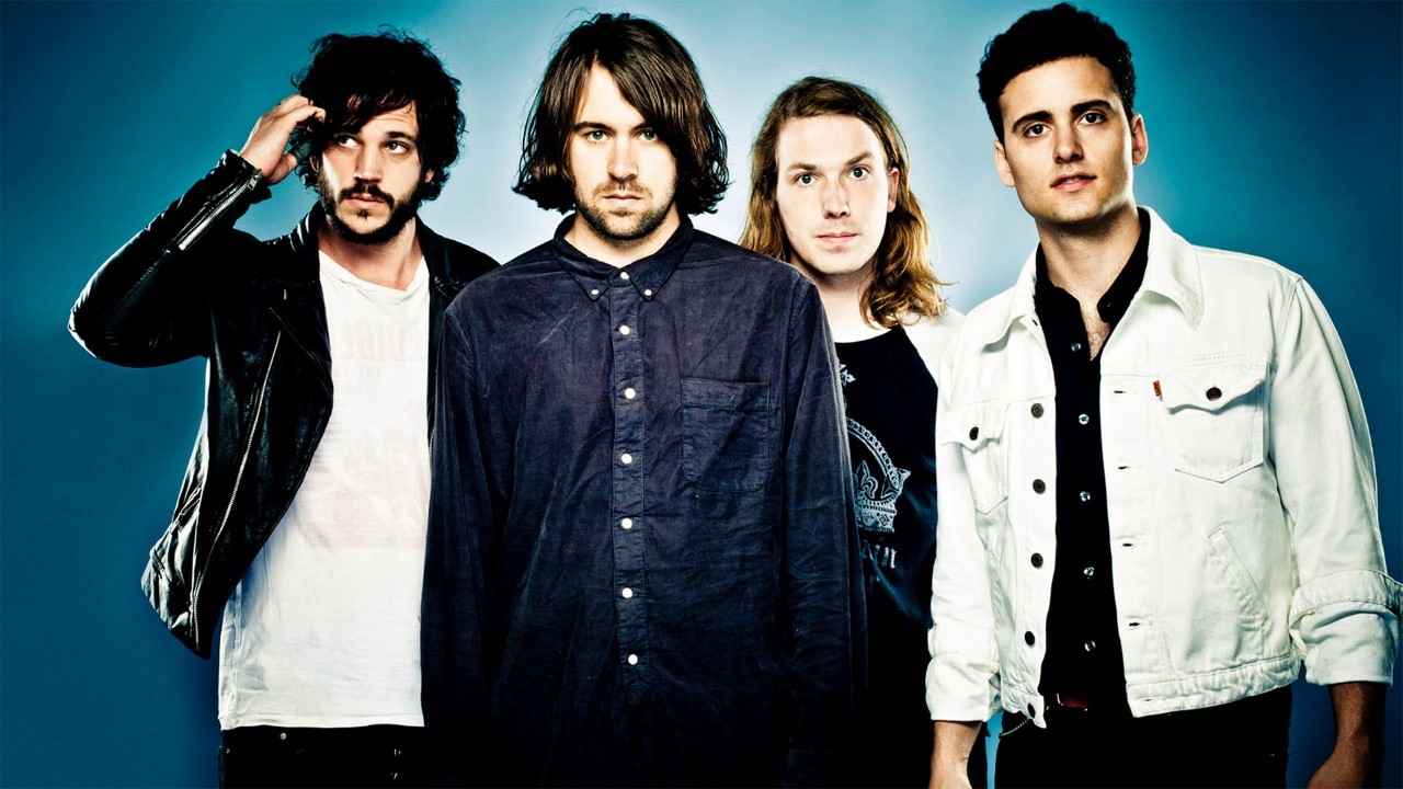 Header Banner The Vaccines