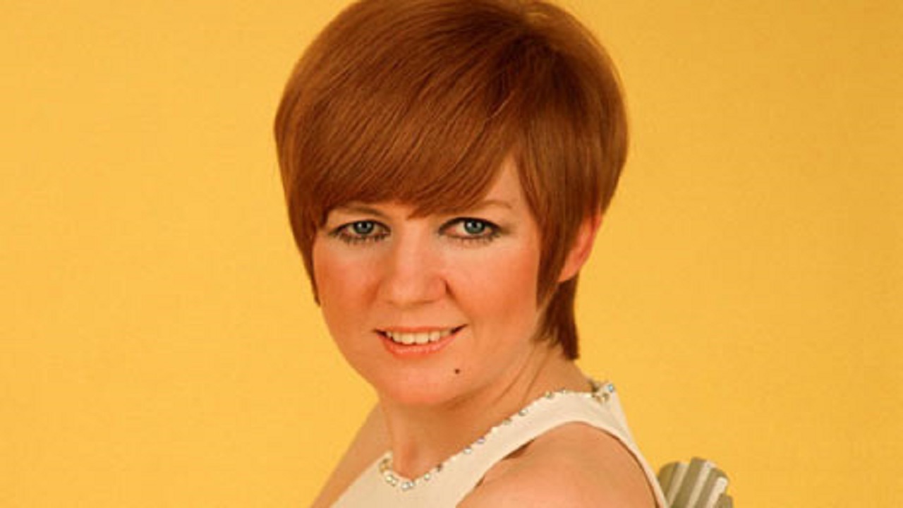 Header Banner Cilla Black