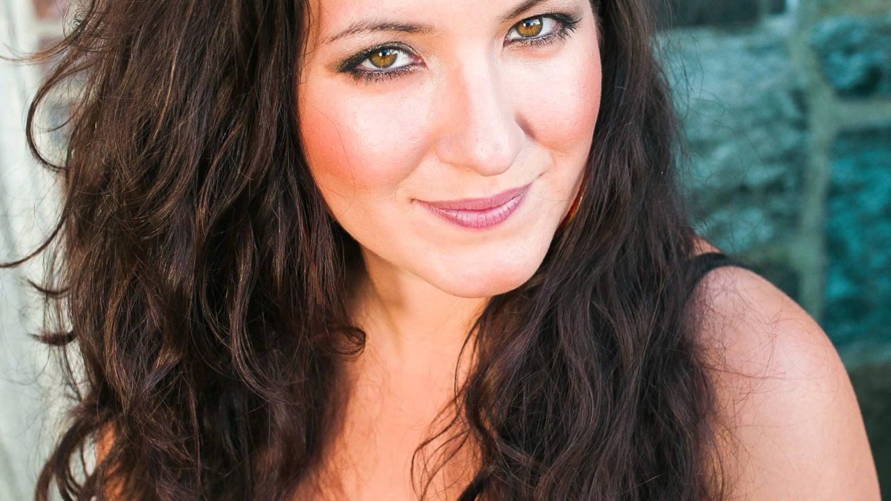 Nicole Zuraitis — Photo