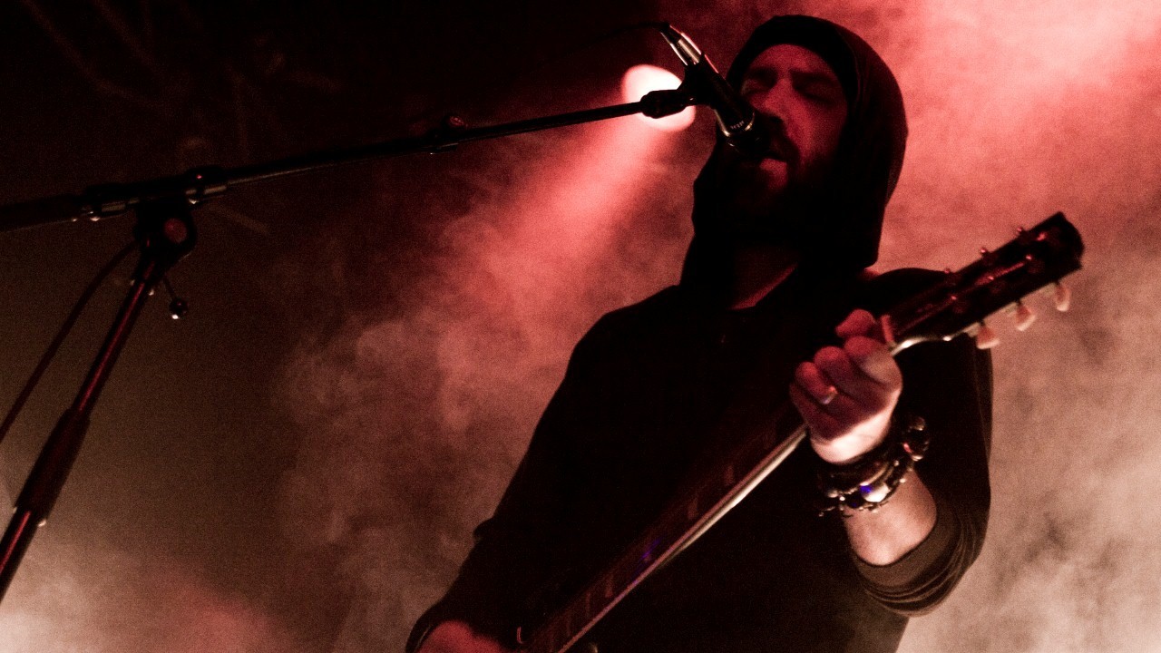 Junius — Photo