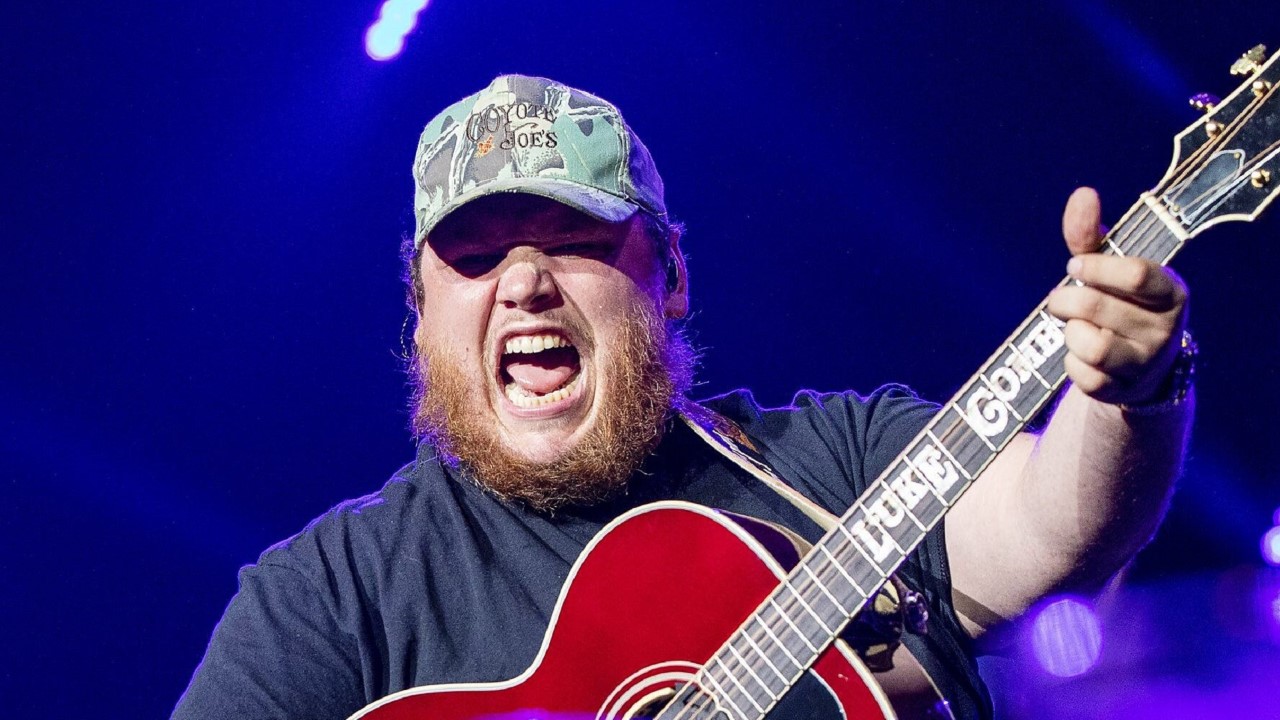 Luke Combs — Photo