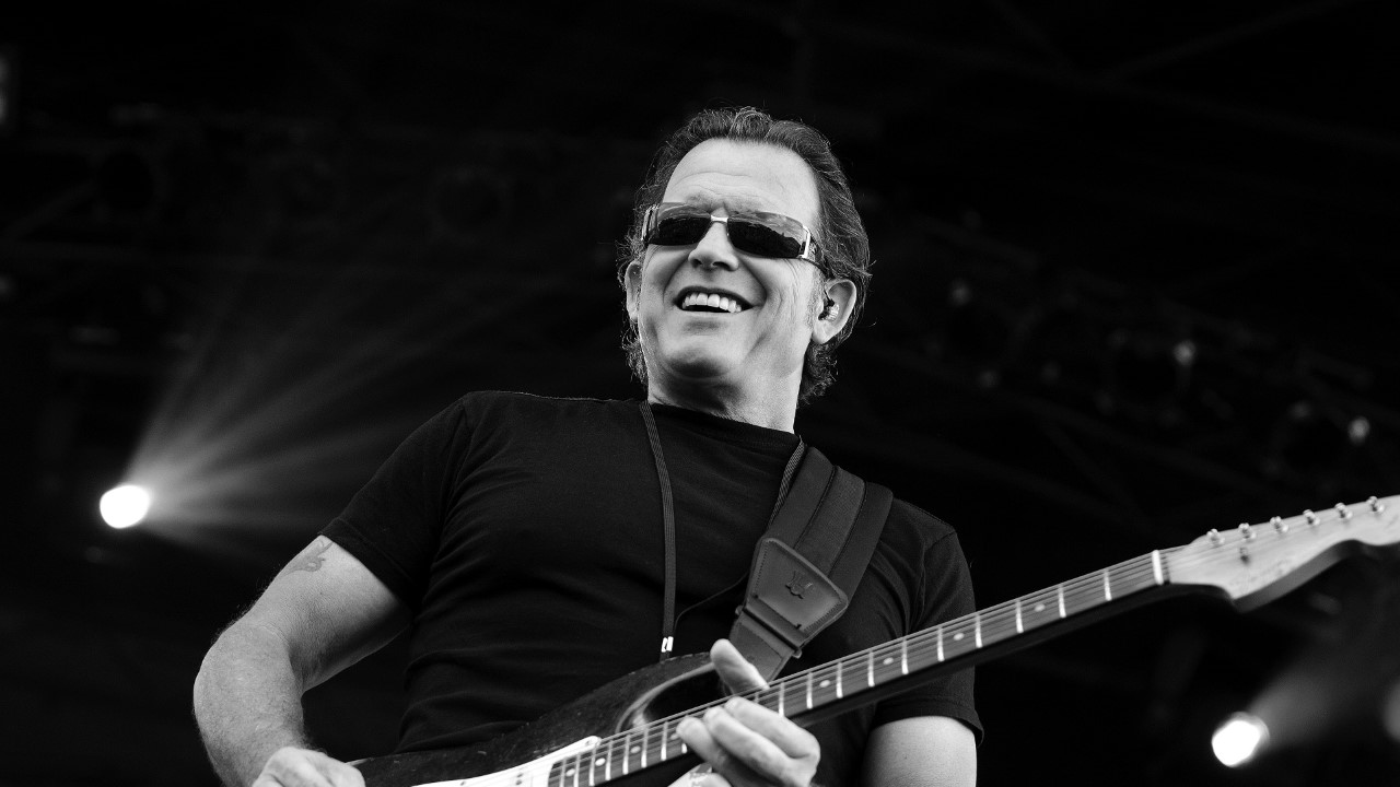 Tommy Castro — Photo