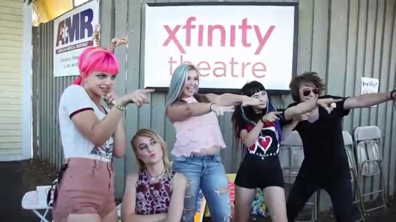 Header Banner Hey Violet