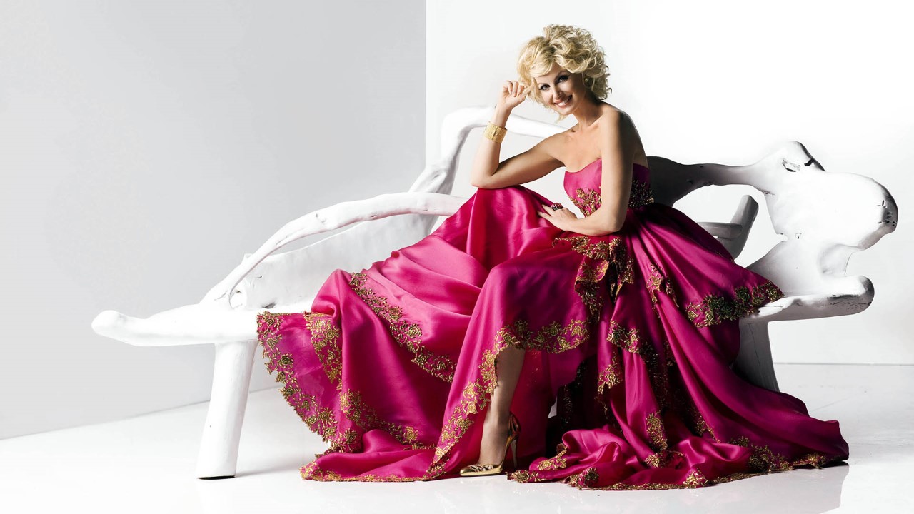 Header Banner Faith Hill