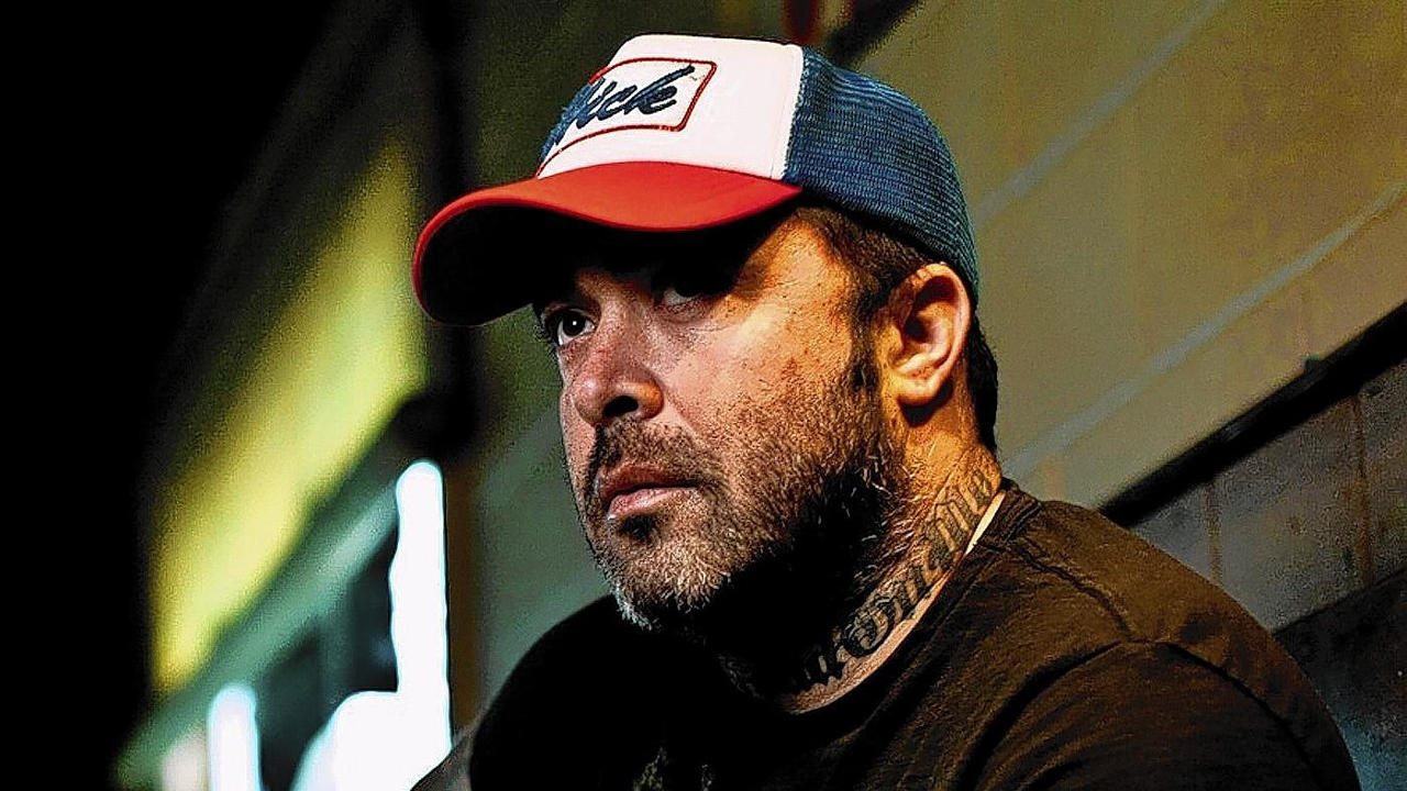 Aaron Lewis — Photo