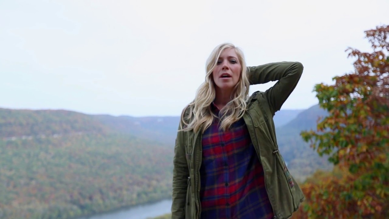 Ellie Holcomb — Photo